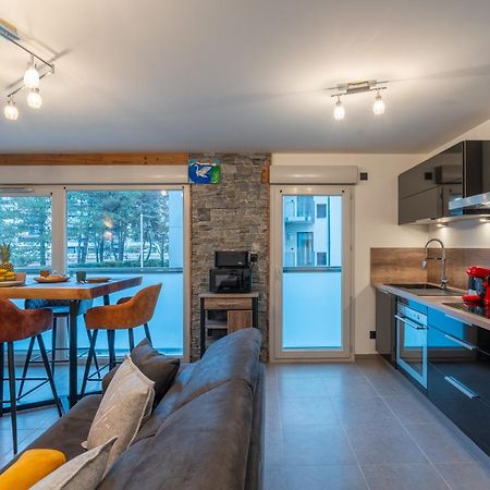 Charmant Appartement A 5 Minutes A Pied De La Vielle Ville Annecy Avec Parking Prive Exterior photo